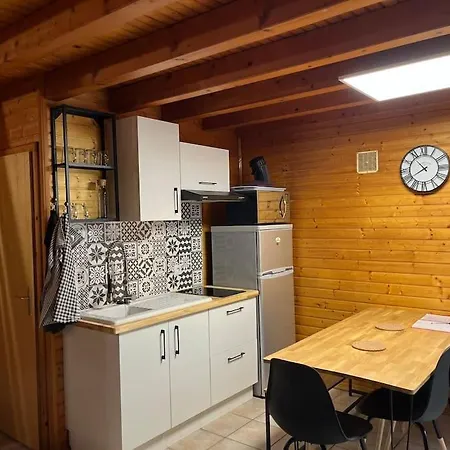 Le Chalet Des Pins Yourhosthelper *